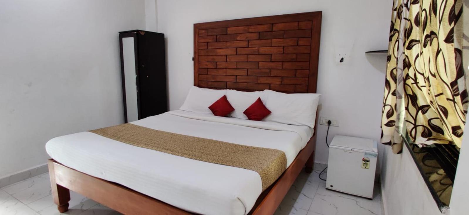 Hotel Mj Beach Resort Baga Exterior foto