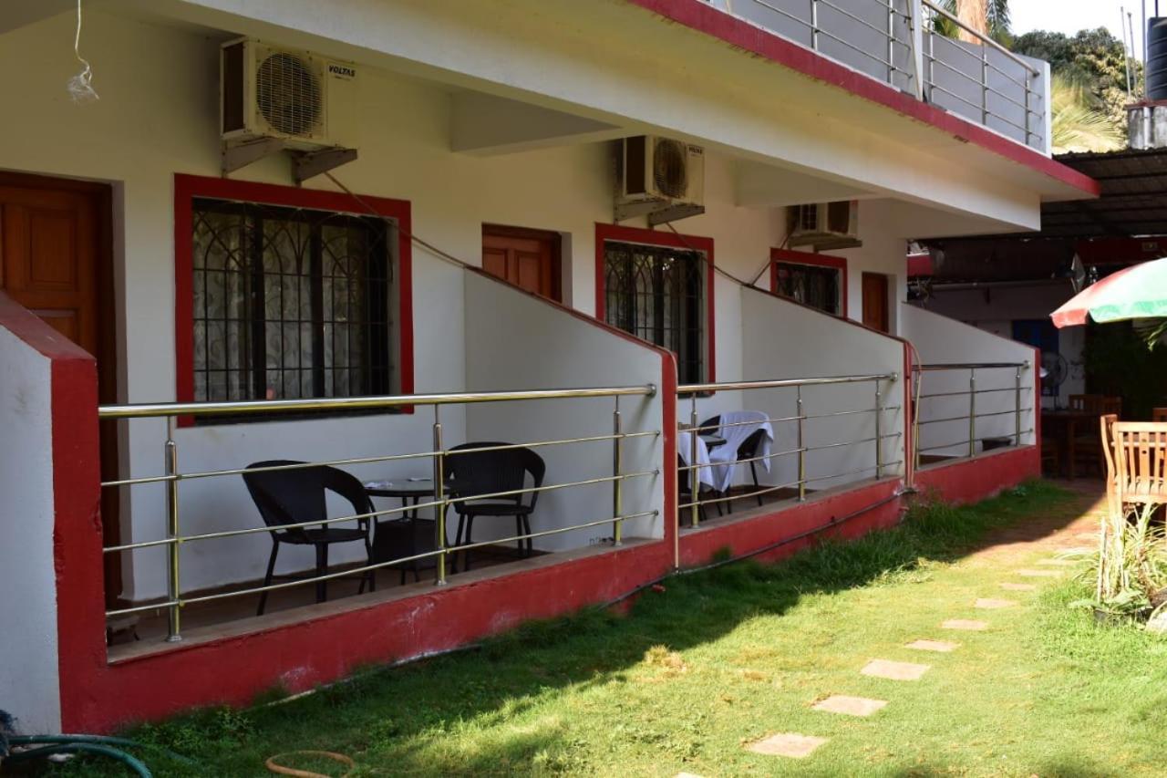 Hotel Mj Beach Resort Baga Exterior foto